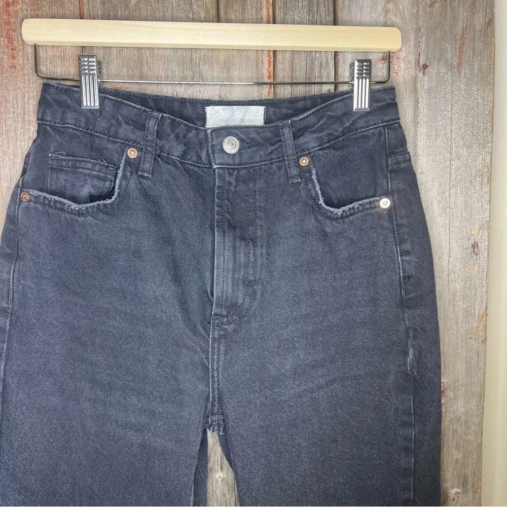 Free People Dakota Straight Leg Jean in Black size 27